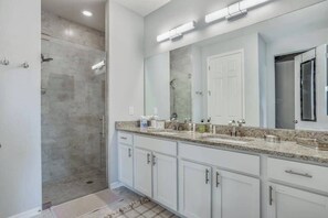 Shower, hair dryer, towels - Contemporary Getaway with an Enclosed Yard, Fast WiFi, & Furnished Lanai (Bonita Springs)