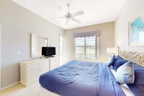 2 habitaciones, escritorio, tabla de planchar con plancha y wifi 