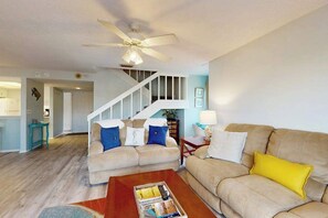 TV, offices - Corner Unit Condo with Private Balcony, and Shared Pool - Walk to Beach (Fort Myers Beach)