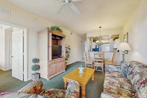 TV, offices - Lakefront home with water view, golf, pool, hot tub, & tennis (Naples)