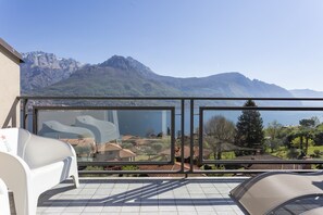 House - Open View Apartment by Wonderful Italy (Oliveto Lario)