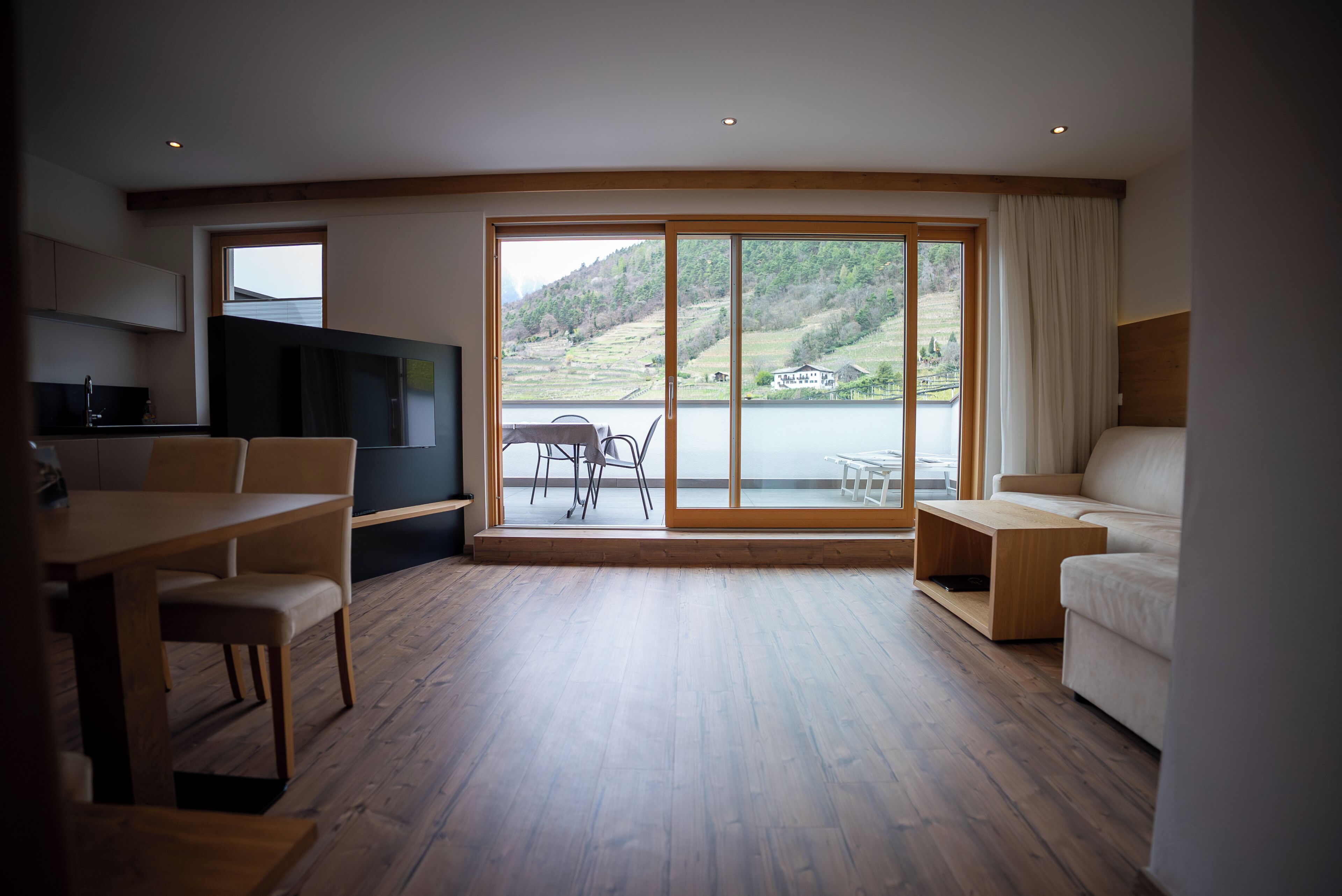 Căn hộ, 1 giường đôi và sofa giường, quang cảnh núi | Hiên