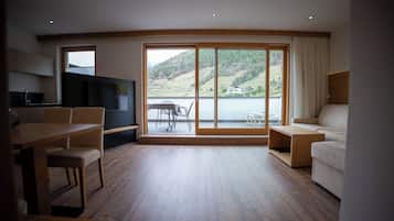 Căn hộ, 1 giường đôi và sofa giường, quang cảnh núi | Hiên
