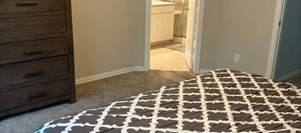 Modern home & neighborhood that is family-oriented. Pool and park provided!