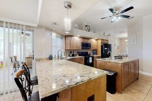 Fridge, microwave, oven, stovetop - Dog-Friendly Retreat w/ Heated Pool, Kayaks, Game Room & More! (Punta Gorda)