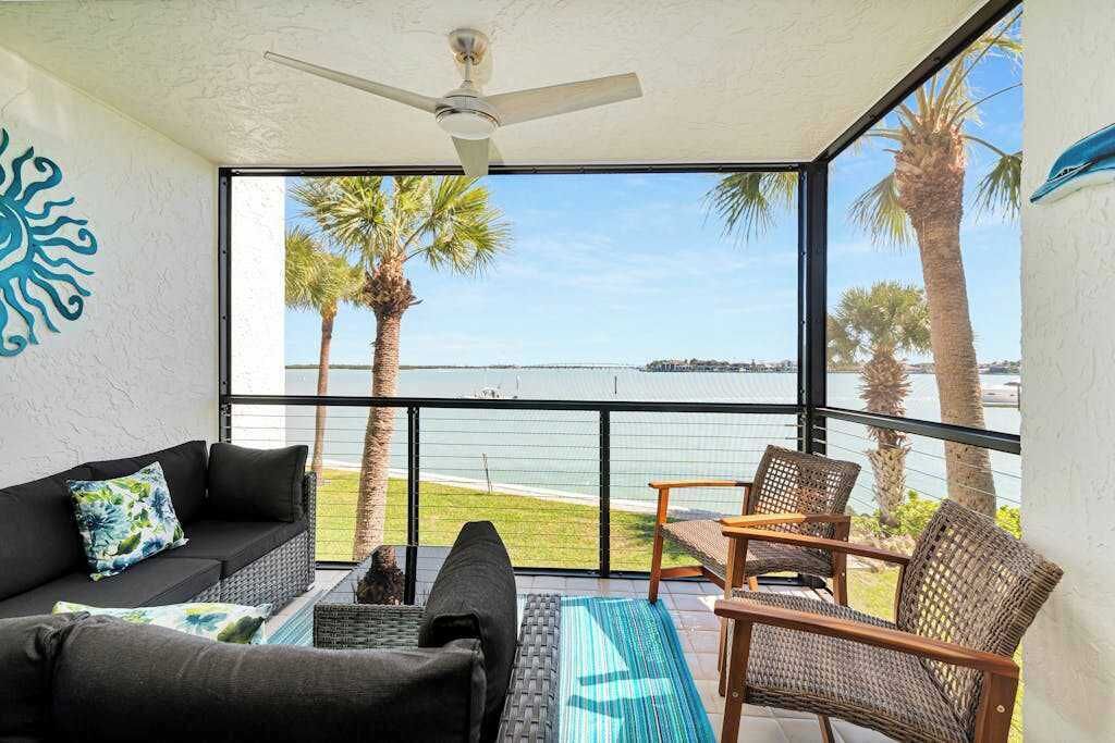 TV, offices