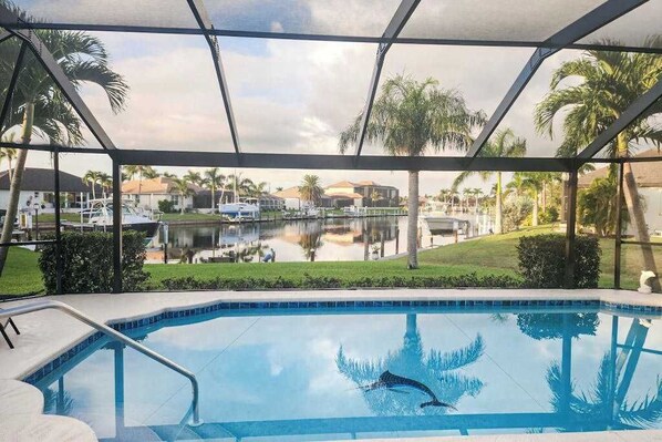 Pool - Waterfront Bliss with Private Pool & Gulf Access (Punta Gorda)