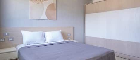 Chalet, 3 Bedrooms, Sea View | Free WiFi
