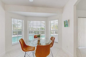 Dining - Coastal home with pool, lanai, and washer and dryer (Marco Island)