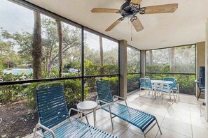 Outdoor dining - Quaint condo w/private patio, wifi, & access to community amenities (Bonita Springs)