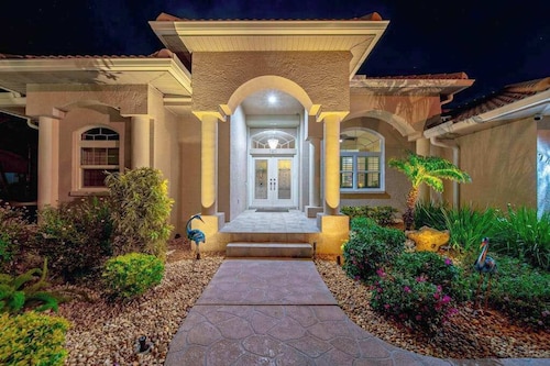 Waterfront Paradise with Private Pool, Game Room