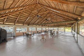 Dining - Waterfront condo with bay views, pool, tennis, pickleball, beach, & dock access (Marco Island)