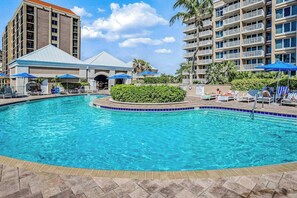 Pool - Snowbird-friendly Gulf-front condo with pool, hot tub, fitness room, & AC (Marco Island)