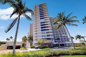 Exterior - Gulf-view condo with private balcony, pool, tennis, beach access, & WiFi (Marco Island)