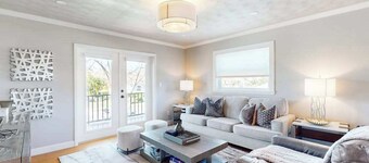 Snowbird-friendly home with private pool, enclosed lanai, & putting green