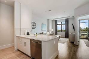 Interior - Contemporary condo with EV charger, central AC, & W/D - snowbird-friendly (Naples)