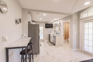 Fridge, microwave, oven, stovetop - Spacious home private heated pool, fireplace, & two kitchens-near downtown (Naples)