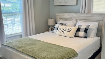 2 dormitorios, tabla de planchar con plancha, wifi y ropa de cama