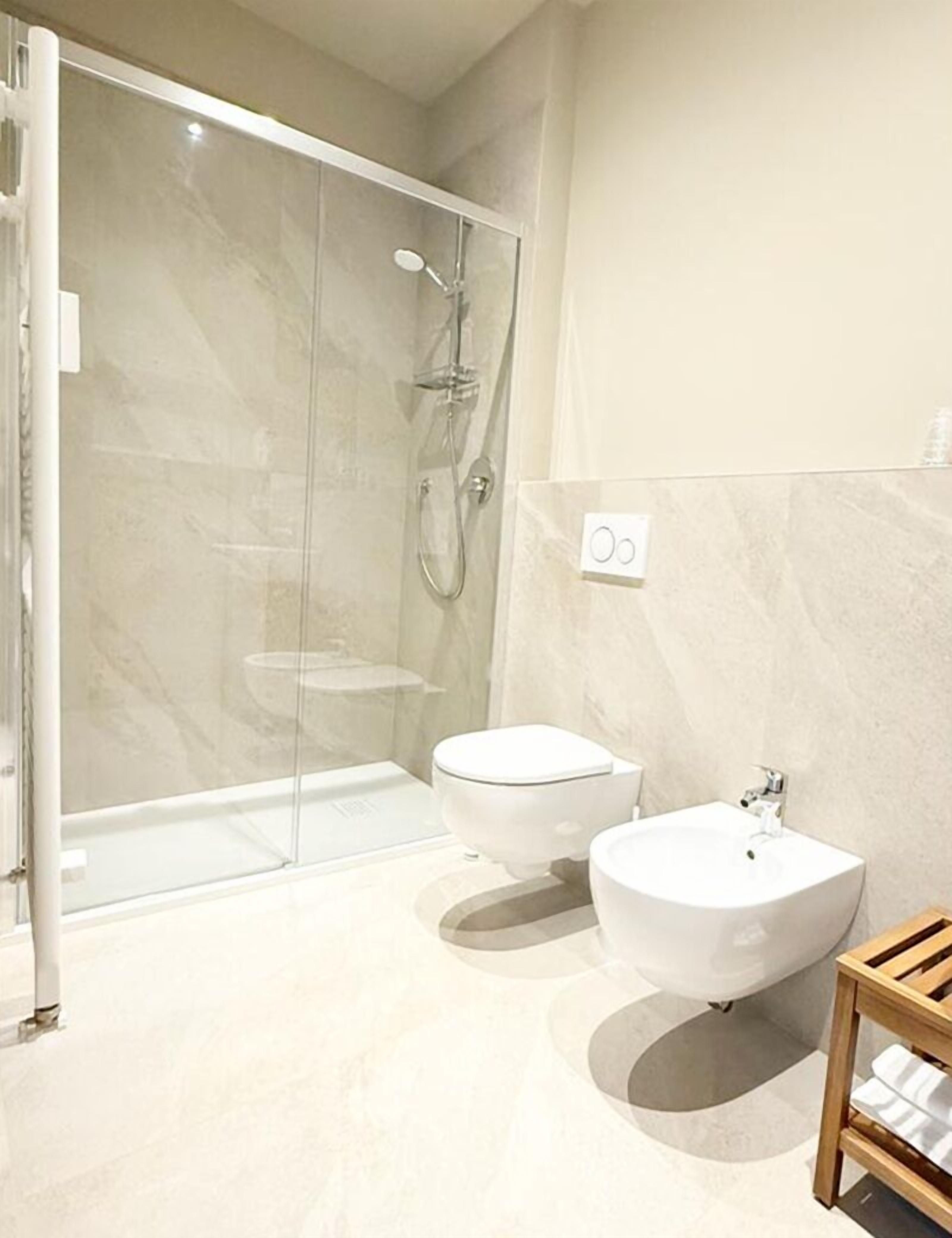 Triple Room | Bathroom