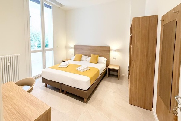 Double Room | Desk, laptop workspace, WiFi (free)