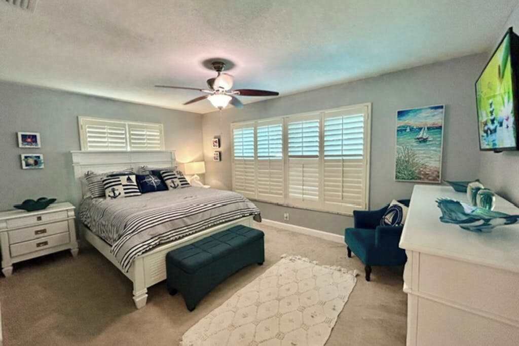 3 habitaciones, tabla de planchar con plancha, cuna de viaje y wifi 
