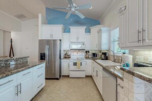 Fridge, microwave, oven, stovetop - Centrally located home with a private pool and walking distance to beach (Naples)