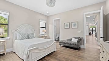 5 bedrooms, desk, iron/ironing board, WiFi