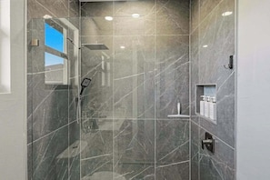 Shower, hair dryer, towels - Canal front home with saltwater pool, hot tub, and washer and dryer. (Cape Coral)