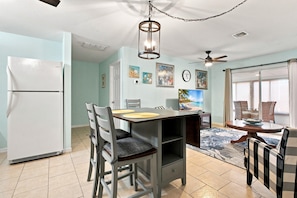 Interior - Spacious property with separate living quarters, pool, & lanai - dog-friendly (Venice)