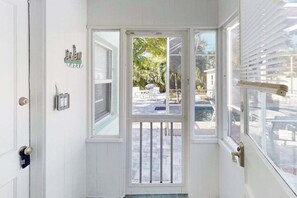 Interior - Dog-friendly duplex with outdoor living area - walk to beach/downtown (Venice)