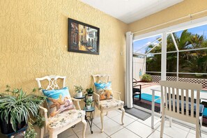Unclassified image, 5 of 55, button - Dog-friendly sunny stay with private pool, patio, full kitchen, sunroom & W/D (Venice)