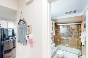 Shower, hair dryer, towels - Home with private pool, enclosed yard, patio, sunroom, AC, & W/D (Venice)