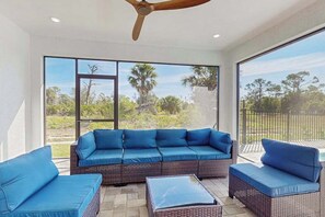 TV, offices - Well appointed new home with private pool, large yard, W/D & dog friendly (Rotonda West)
