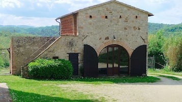 Esterni