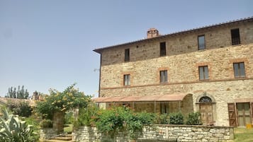 Esterni
