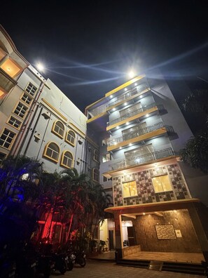 Exterior - DJ Palace Puri (Puri)