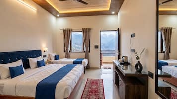 Premium Double Room, Balcony, Mountain View