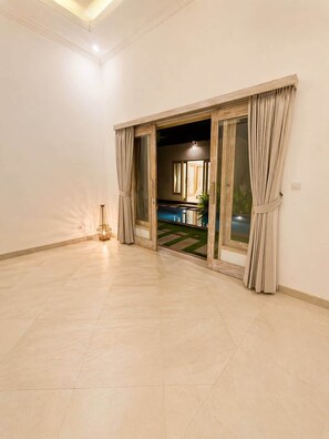 Interior - Stunning 3BR Villa in Kerobokan Bali (Badung)