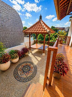 Terrace/patio - Chela Villa | 3BR Retreat in Kuta Utara Bali (Dalung)