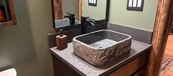 The Sportsman's Refuge - Lake Shelbyville