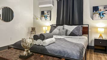 3 bedrooms, iron/ironing board, WiFi