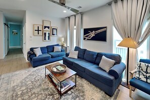 Smart TV, ping pong - Limetime Tybee | Vibrant, Upgraded, Outdoor Living (Tybee Island)