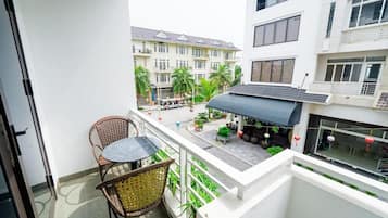 Tempat makan outdoor