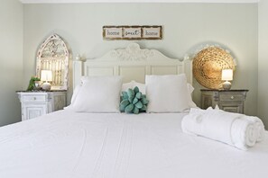Iron/ironing board, WiFi, bed sheets - Quiet 4BR Retreat Prefect for Families and Groups (Spartanburg)