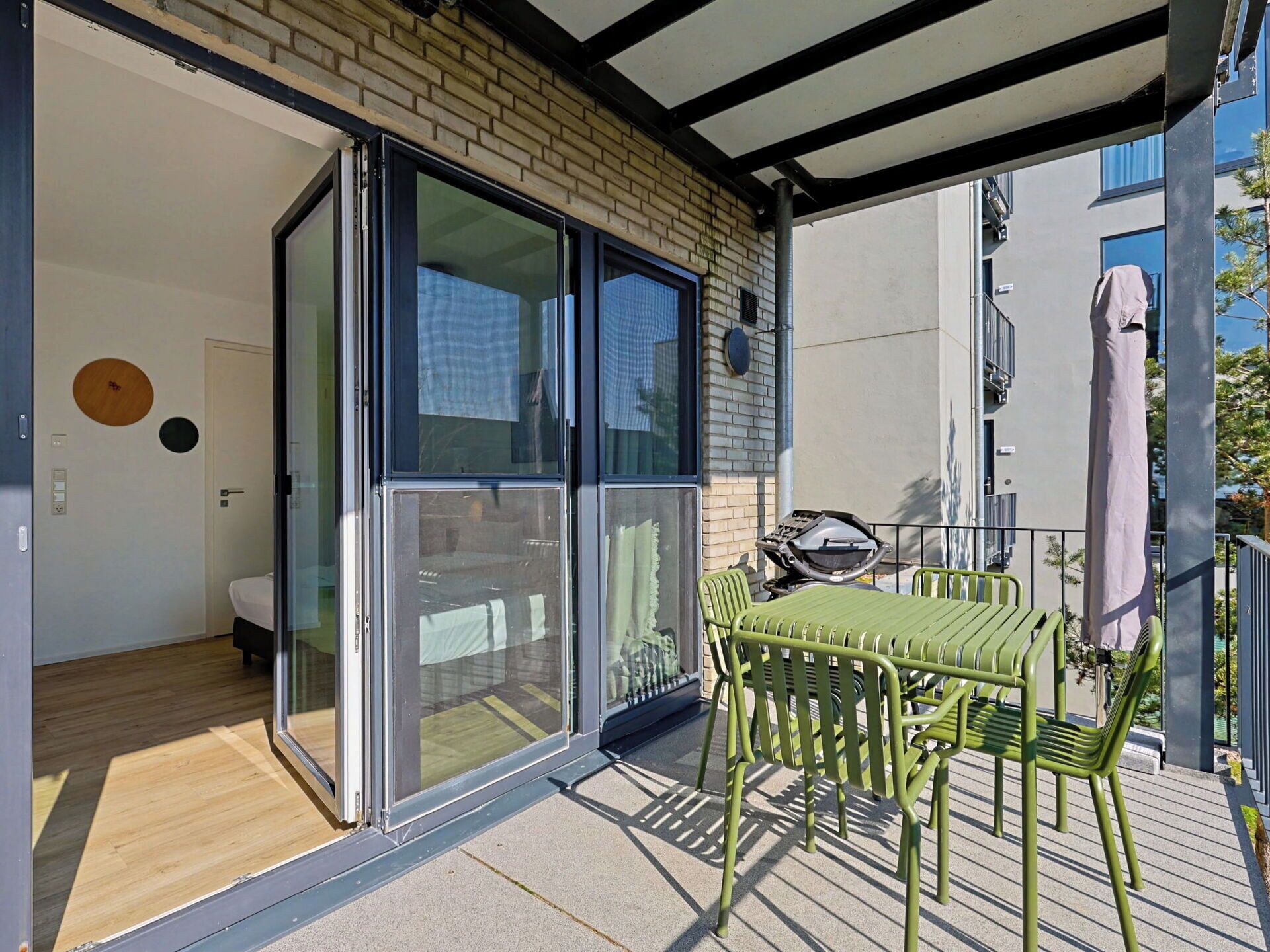 Appartement, Design Intérieur, Balcon, Meubles, Composite, Verre, Condominium, Métal, Ombre, Chaise