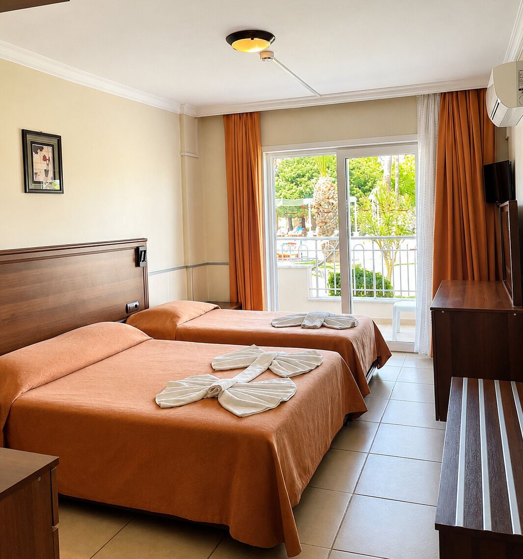 Triple Room | In-room safe