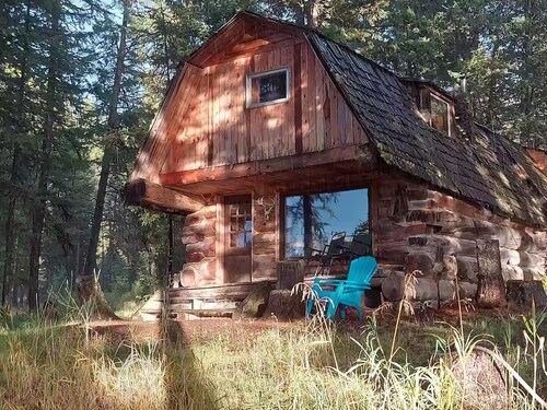 Twilight Meadows Cabin