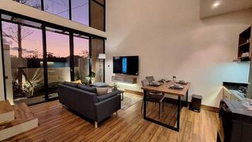Villa, 2 Bedrooms, Garden View | Living area