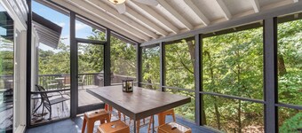 Bent Shadow - Spacious 4 bdrm near Margaritaville