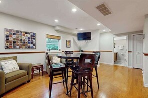 Dining - Luxurious home with private outdoor pool, hot tub, pool table & WiFi (Grand Beach)